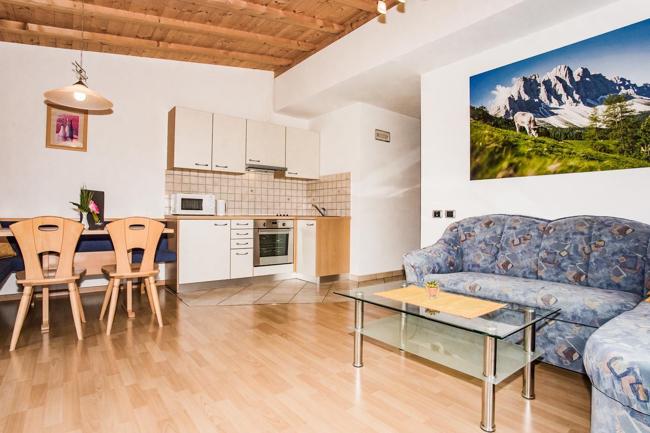 Appartements Sonneck 푸네스 외부 사진