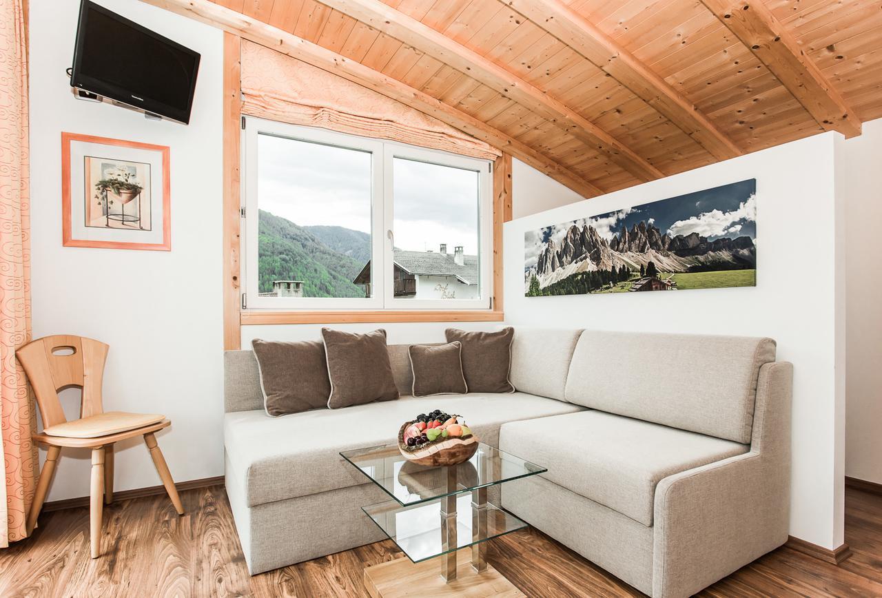 Appartements Sonneck 푸네스 외부 사진